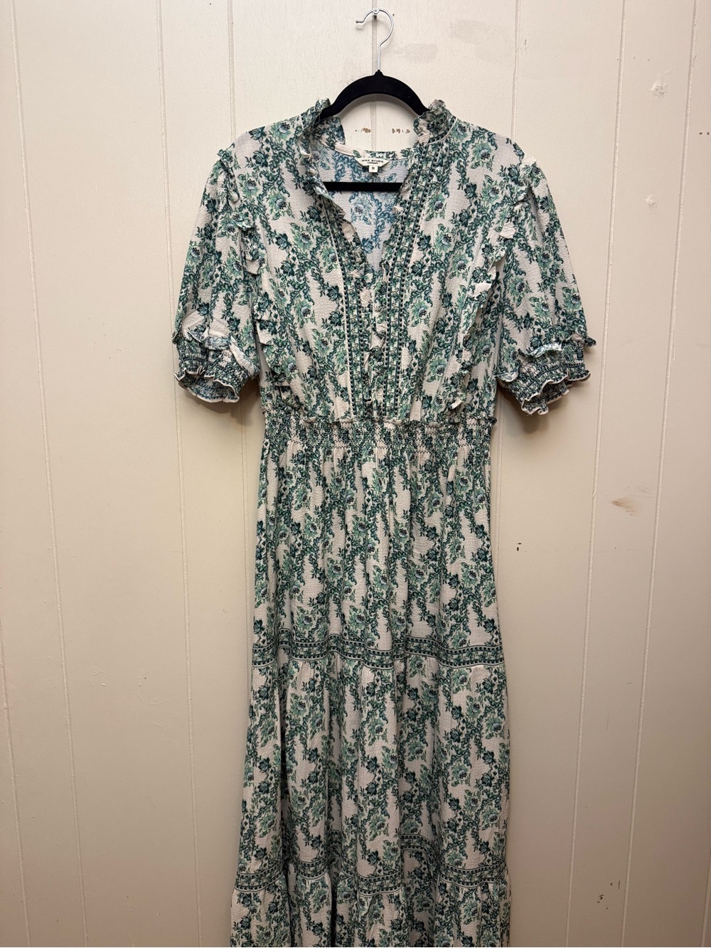 Max Studio Floral V-Neck Blouse in Cream and Green